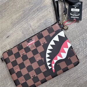 🖤Sprayground🖤 Brown and Black Checkered Shark Crossover Clutch - brand new